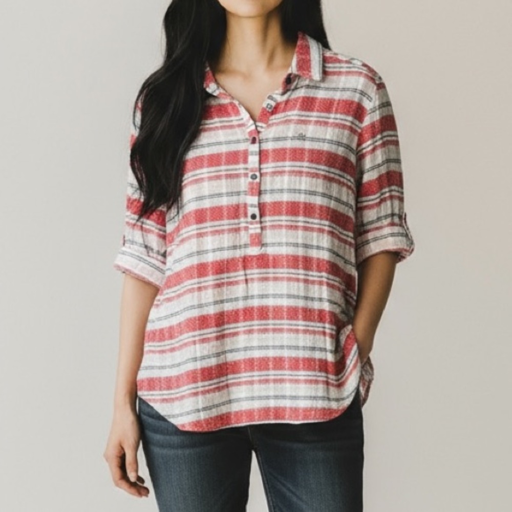 Columbia Red and White Plaid Button-Up Blouse